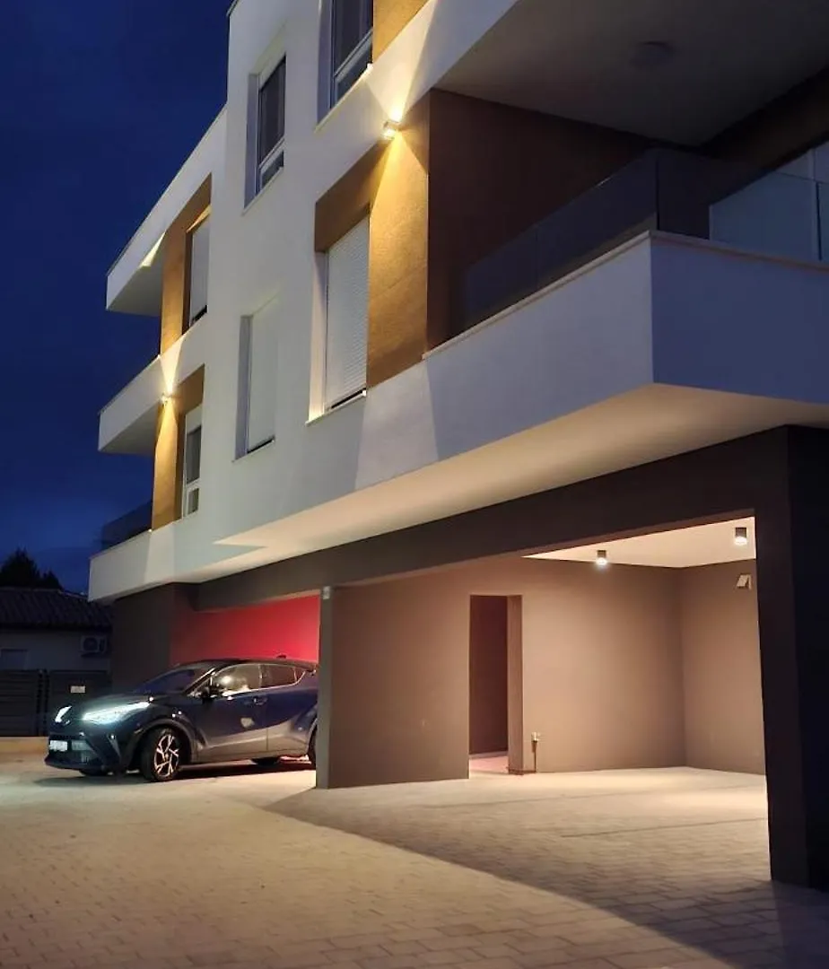 Lägenhet Apartman Peroj S5