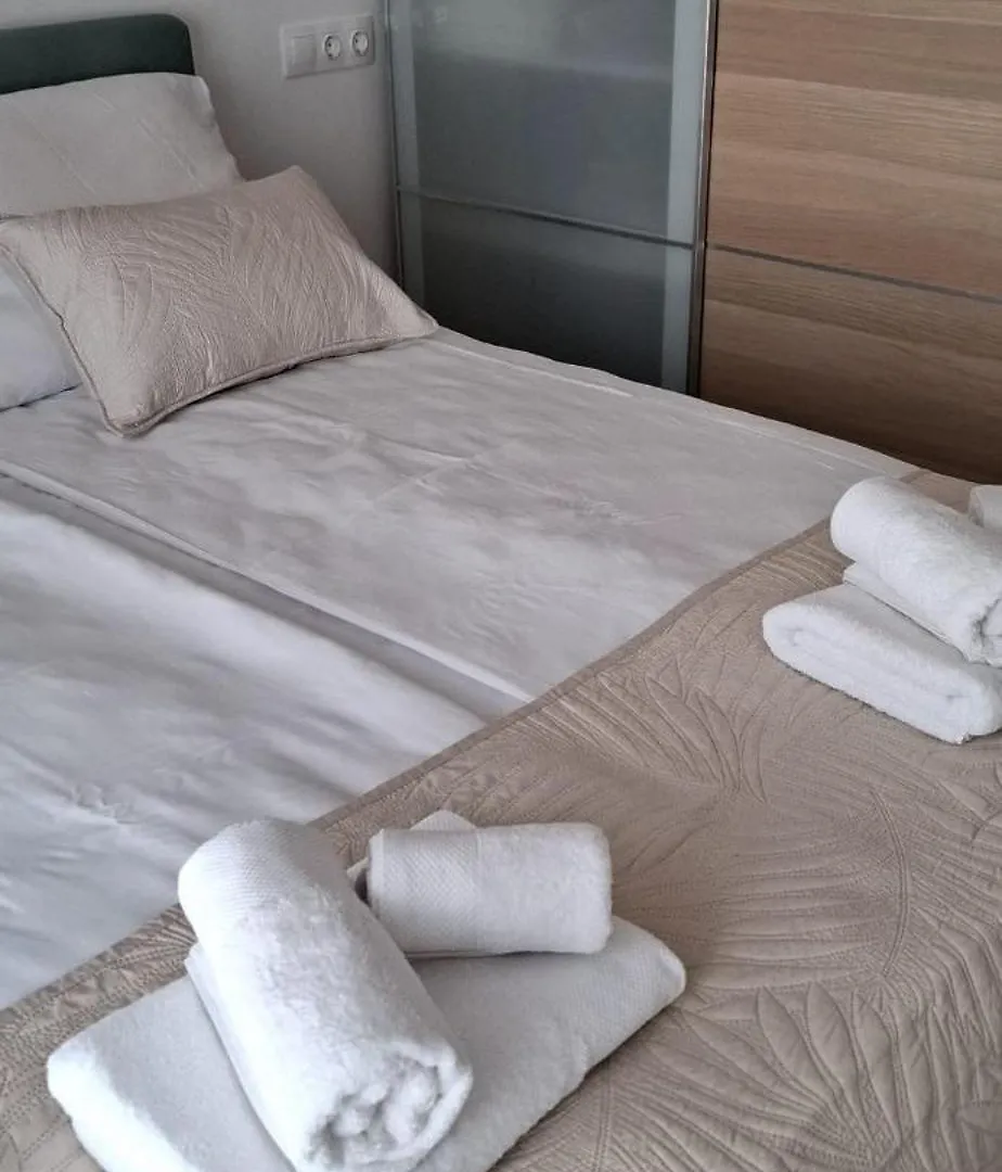 Apartman Peroj S5 Lägenhet